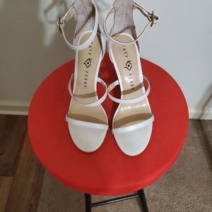 KATY PERRY Sculptured "3.75" Dressy Strappy Sandle, Size 6